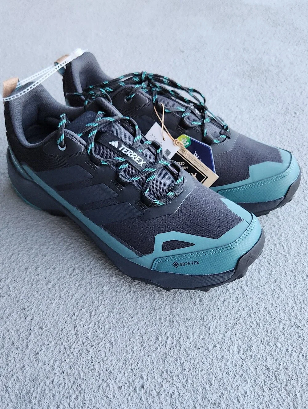 ADIDAS Terrex Skychaser AX5 Gore-tex Hiking Shoes Mens 11 US Blue Green JQ2209